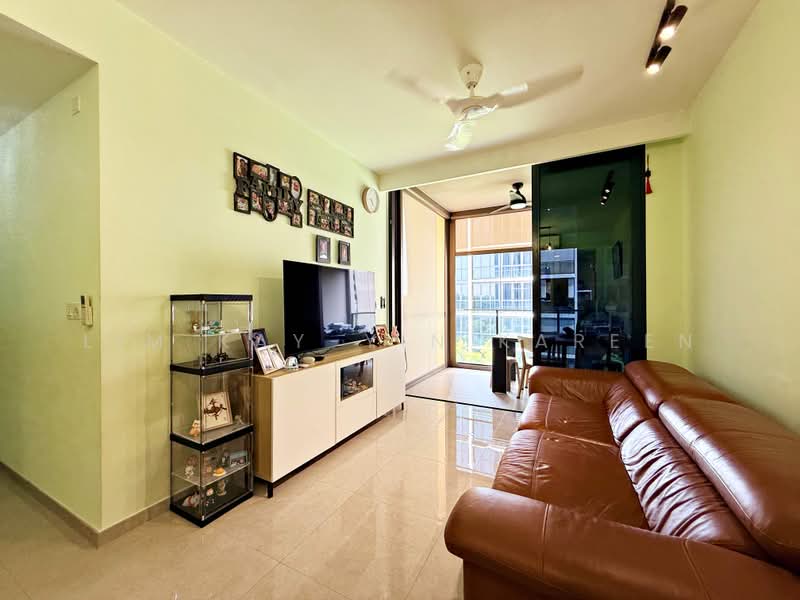 The Tapestry, 59 Tampines Street 86, 3 Bedrooms, 926 sqft, Condominium For Sale, by Lim Kay-Yin Kareen, 500230298 - Living Room - PropertyGuru.com.sg