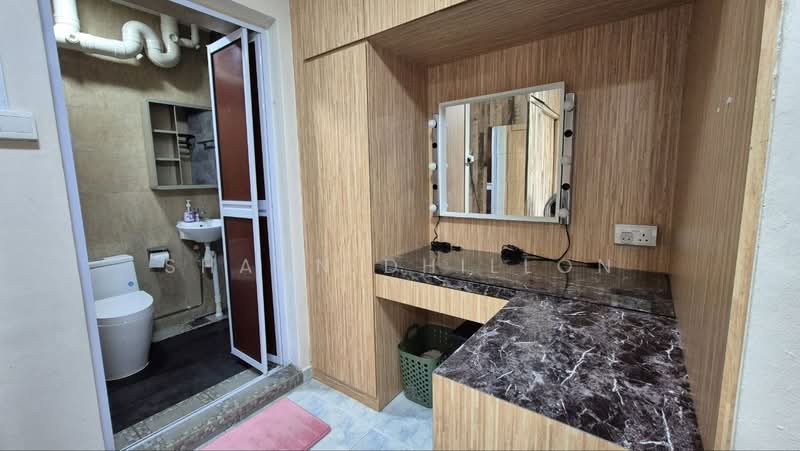 145 Rivervale Drive, 145 Rivervale Drive, 3 Bedrooms, 1,248 sqft, HDB Flat For Rent, by Shaun Dhillon, 500230310 - Master Bedroom - PropertyGuru.com.sg