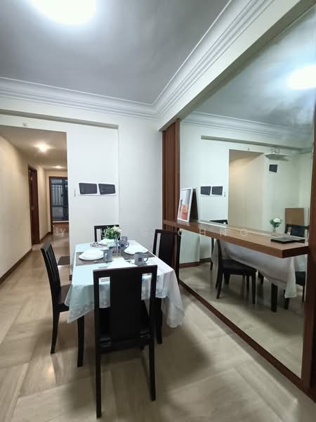 East Meadows, 30 Tanah Merah Kechil Road, Room Rental, 200 sqft, Condominium For Rent, by Young Chng, 500230316 - Dining Room - PropertyGuru.com.sg