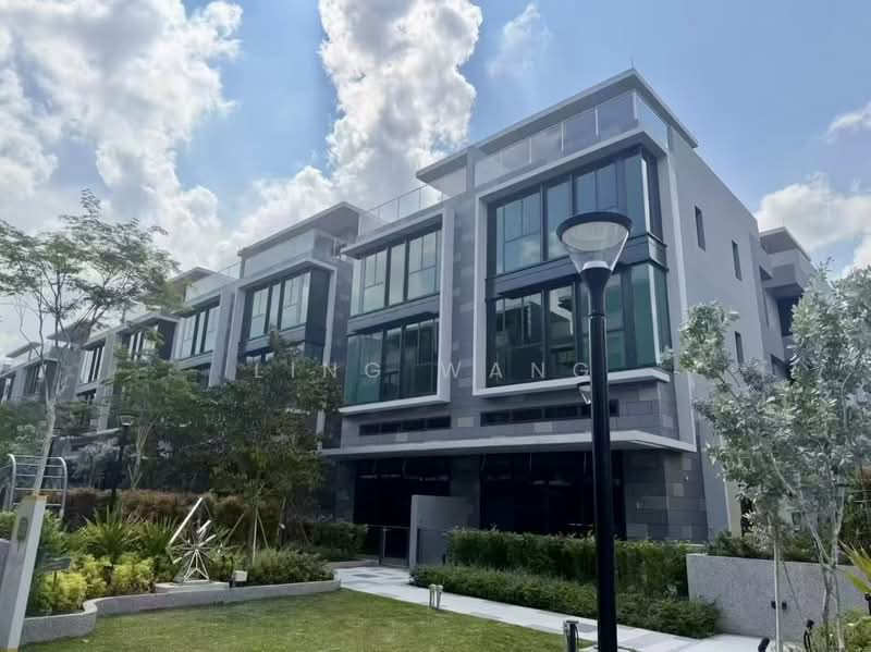Belgravia Ace, 379 Belgravia Drive, 6 Bedrooms, 4,370 sqft, Semi-Detached House For Sale, by LING WANG, 500230322 - Exterior - PropertyGuru.com.sg