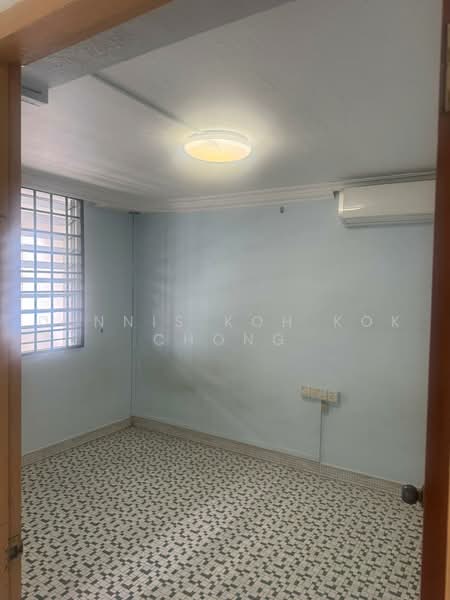 169 Lorong 1 Toa Payoh, 169 Lorong 1 Toa Payoh, 2 Bedrooms, 700 sqft, HDB Flat For Sale, by Dennis Koh Kok Chong, 500230333 - Interior - PropertyGuru.com.sg