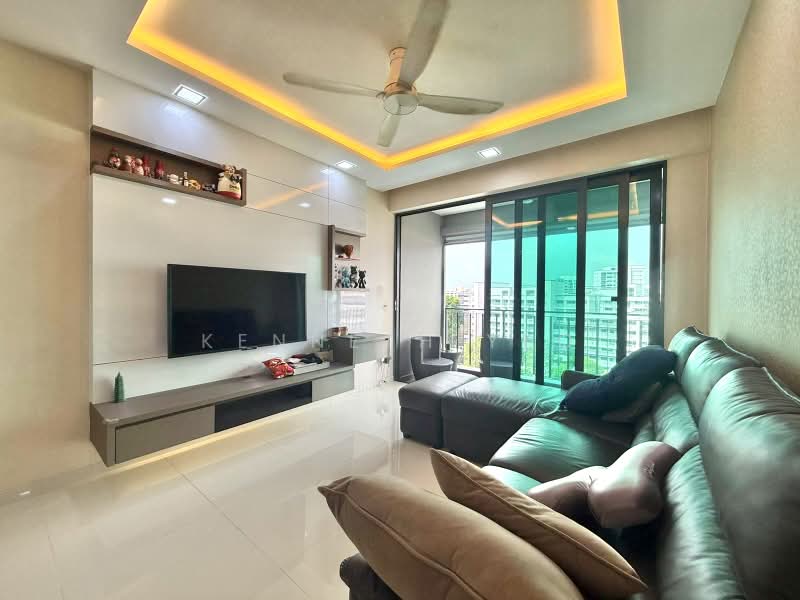 Esparina Residences, 121 Compassvale Bow, 2 Bedrooms, 829 sqft, Executive Condominium For Sale, by Kenneth Yeo, 500230335 - Living Room - PropertyGuru.com.sg