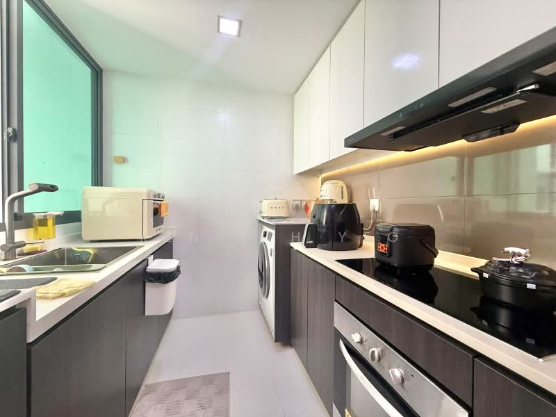 Esparina Residences, 121 Compassvale Bow, 2 Bedrooms, 829 sqft, Executive Condominium For Sale, by Kenneth Yeo, 500230335 - PropertyGuru.com.sg