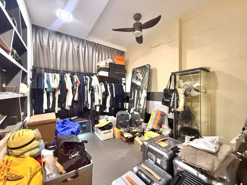 Esparina Residences, 121 Compassvale Bow, 2 Bedrooms, 829 sqft, Executive Condominium For Sale, by Kenneth Yeo, 500230335 - Interior - PropertyGuru.com.sg