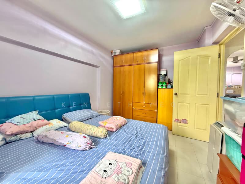 103 Bedok Reservoir Road, 103 Bedok Reservoir Road, 2 Bedrooms, 721 sqft, HDB Flat For Sale, by Kenneth Yeo, 500230339 - Bedroom - PropertyGuru.com.sg