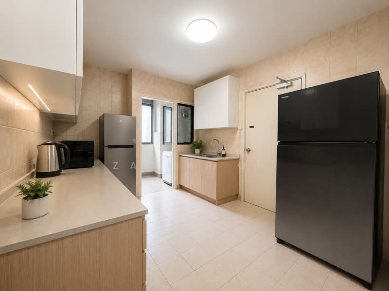 Laguna 88, 44 Eastwood Road, 3 Bedrooms, 1,184 sqft, Condominium For Sale, by Zachar Oh, 500230347 - Kitchen - PropertyGuru.com.sg