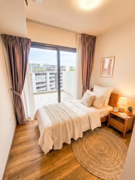 The Lakefront Residences, 42 Lakeside Drive, 4 Bedrooms, 2,422 sqft, Condominium For Sale, by Adrian Yang, 500230351 - Bedroom - PropertyGuru.com.sg