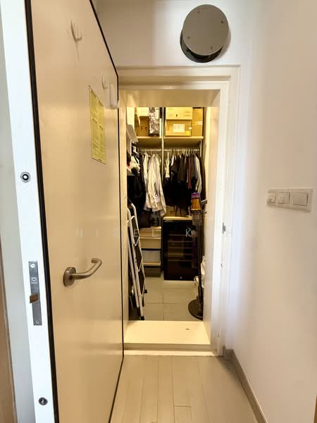 Hedges Park Condominium, 73 Flora Drive, 1 Bedroom, 484 sqft, Condominium For Sale, by Nigel Koh, 500230357 - Interior - PropertyGuru.com.sg