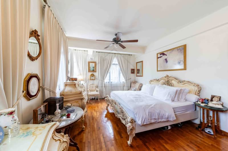 Rare Riverina Estate Detached mins walk to the beach, Pasir Ris Drive 3, Riverina Crescent, Elias Road, 6 Bedrooms, 3,358 sqft, Detached House For Sale, by Timothy Tan, 500230367 - Bedroom - PropertyGuru.com.sg