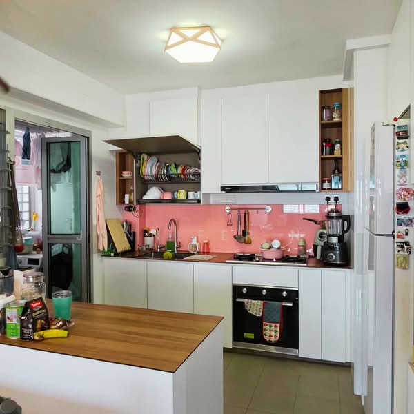 591A Ang Mo Kio Street 51, 591A Ang Mo Kio Street 51, 3 Bedrooms, 1,001 sqft, HDB Flat For Sale, by Jennifer Ng, 500230369 - Kitchen - PropertyGuru.com.sg