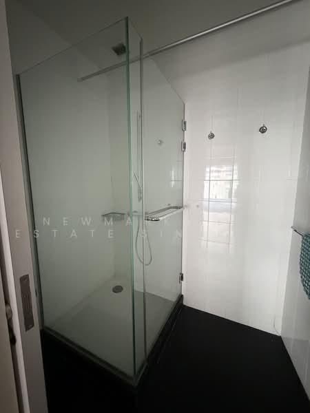 Samsung Hub, 3 Church Street, Boat Quay / Raffles Place / Marina, 3,875 sqft, Office For Rent, by LIM SIANG NOI KATHERINE, 500230371 - Bathroom - CommercialGuru.com.sg