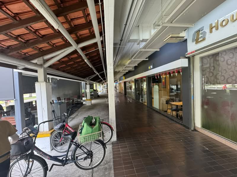 684 hougang avenue 8, 684 Hougang Avenue 8, 350 sqft, Shop / Shophouse For Rent, by Chen Yang 陈洋, 500230373 - Exterior - CommercialGuru.com.sg