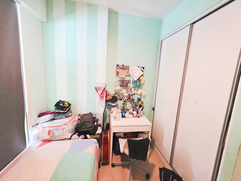 Watercolours, 25 Pasir Ris Link, 3 Bedrooms, 1,206 sqft, Executive Condominium For Sale, by Rozi Faith Naser, 500230374 - Bedroom 1 - PropertyGuru.com.sg