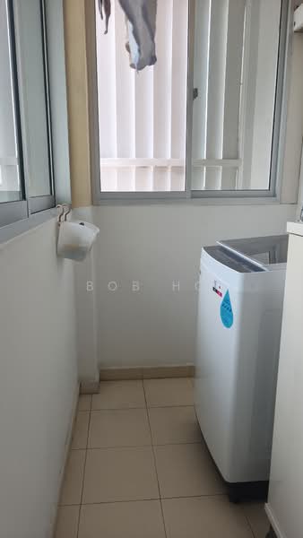174B Hougang Avenue 1, 174B Hougang Avenue, Room Rental, 100 sqft, HDB Flat For Rent, by Bob Ho, 500230376 - Balcony - PropertyGuru.com.sg