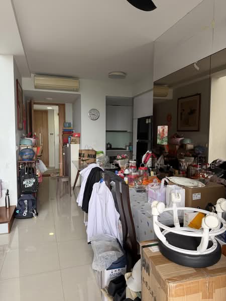 The Trilinq, Jalan Lempeng, 4 Bedrooms, 1,518 sqft, Condominium For Sale, by Ken Tay Boon Wee, 500230377 - Living Room - PropertyGuru.com.sg