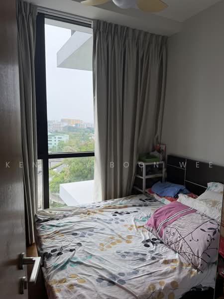 The Trilinq, Jalan Lempeng, 4 Bedrooms, 1,518 sqft, Condominium For Sale, by Ken Tay Boon Wee, 500230377 - Bedroom - PropertyGuru.com.sg