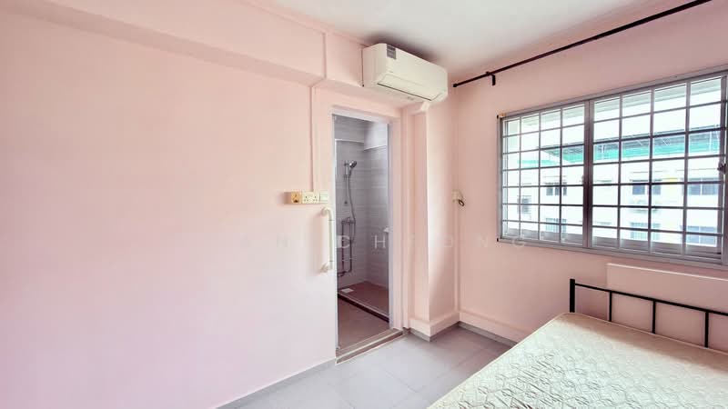 567 Pasir Ris Street 51, 567 Pasir Ris Street 51, Room Rental, 180 sqft, HDB Flat For Rent, by Lean Cheong, 500230391 - Bedroom - PropertyGuru.com.sg