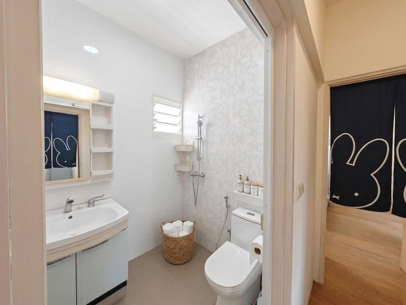 670B Edgefield Plains, 670B Edgefield Plains, Hougang / Punggol / Sengkang, 3 Bedrooms, 1,001 sqft, HDB Flat For Sale, by Yee Wen, 500230393 - Bathroom - PropertyGuru.com.sg
