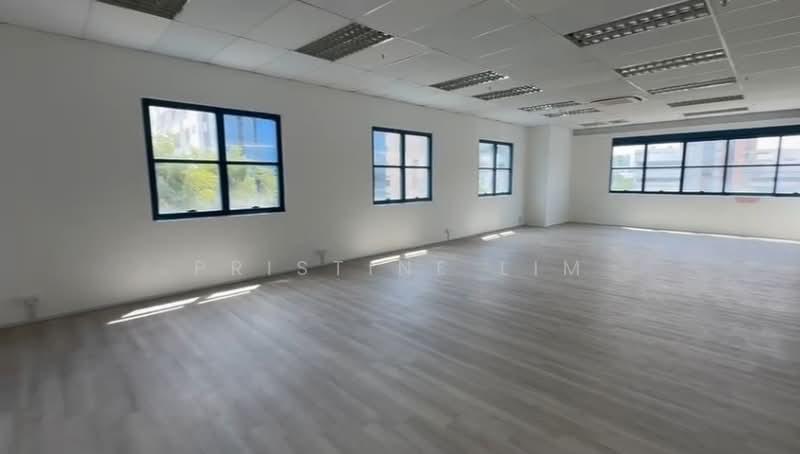 Ubi Techpark, 10 Ubi Crescent, 1,100 sqft, Light Industrial (B1) For Rent, by Pristine Lim, 500230399 - Interior - CommercialGuru.com.sg