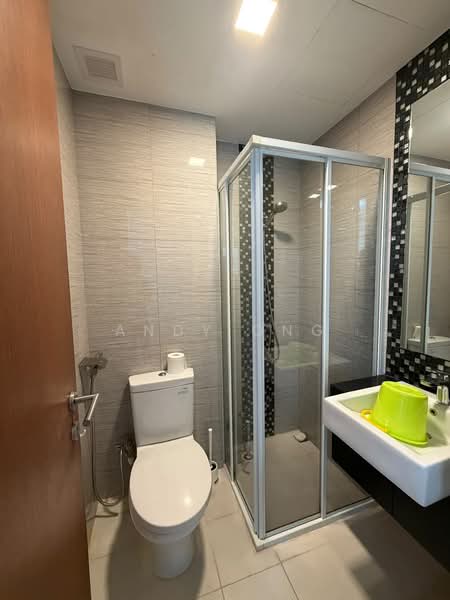 Rezi 3Two, 48 Lorong 32 Geylang, 3 Bedrooms, 969 sqft, Apartment For Sale, by Andy Ong, 500230402 - Bathroom - PropertyGuru.com.sg