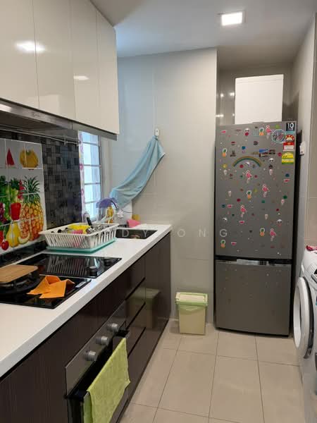 Rezi 3Two, 48 Lorong 32 Geylang, 3 Bedrooms, 969 sqft, Apartment For Sale, by Andy Ong, 500230402 - Kitchen - PropertyGuru.com.sg