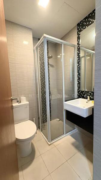 Rezi 3Two, 48 Lorong 32 Geylang, Eunos / Geylang / Paya Lebar, 3 Bedrooms, 969 sqft, Apartment For Sale, by Andy Ong, 500230402 - Bathroom - PropertyGuru.com.sg