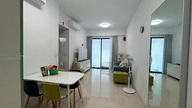 Rezi 3Two, 48 Lorong 32 Geylang, Eunos / Geylang / Paya Lebar, 3 Bedrooms, 969 sqft, Apartment For Sale, by Andy Ong, 500230402 - Living Room - PropertyGuru.com.sg
