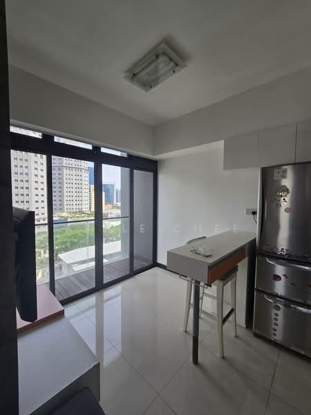 Domus, 8 Irrawaddy Road, 1 Bedroom, 474 sqft, Condominium For Rent, by Apple Chee, 500230422 - Kitchen - PropertyGuru.com.sg
