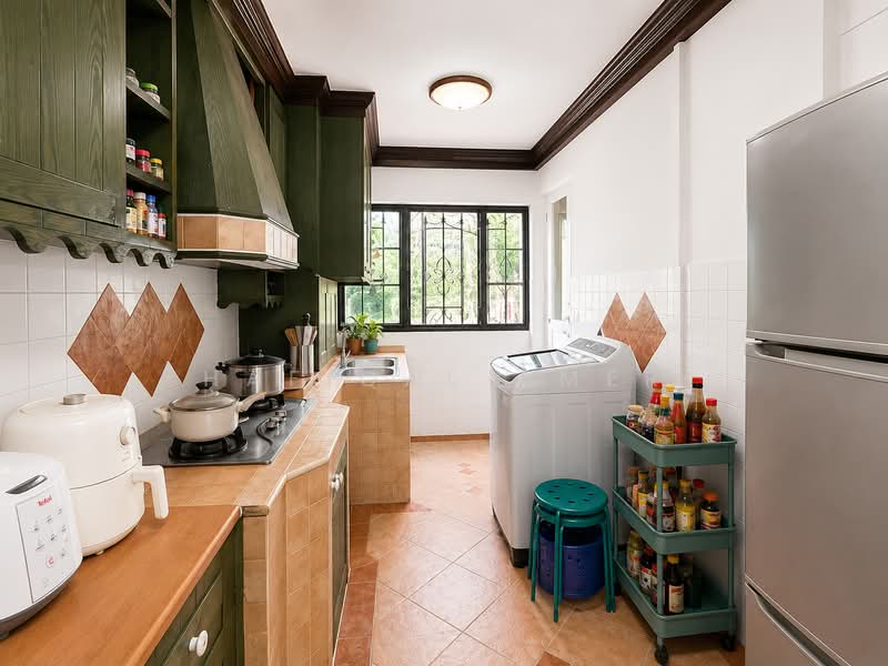 104 Tampines Street 11, 104 Tampines Street 11, 2 Bedrooms, 807 sqft, HDB Flat For Sale, by Hafiqal Amer, 500230431 - Kitchen - PropertyGuru.com.sg