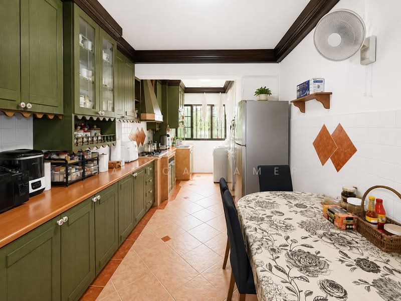 104 Tampines Street 11, 104 Tampines Street 11, 2 Bedrooms, 807 sqft, HDB Flat For Sale, by Hafiqal Amer, 500230431 - Kitchen - PropertyGuru.com.sg
