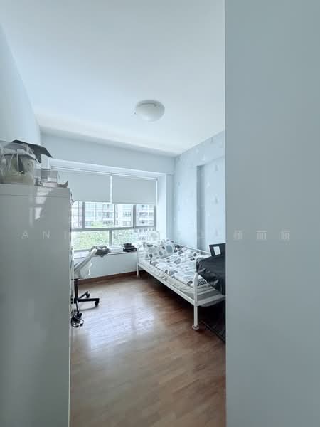 Lakeholmz, 82 Corporation Road, 3 Bedrooms, 1,324 sqft, Condominium For Sale, by Anthea Yeo 杨丽娇, 500230434 - Bedroom - PropertyGuru.com.sg