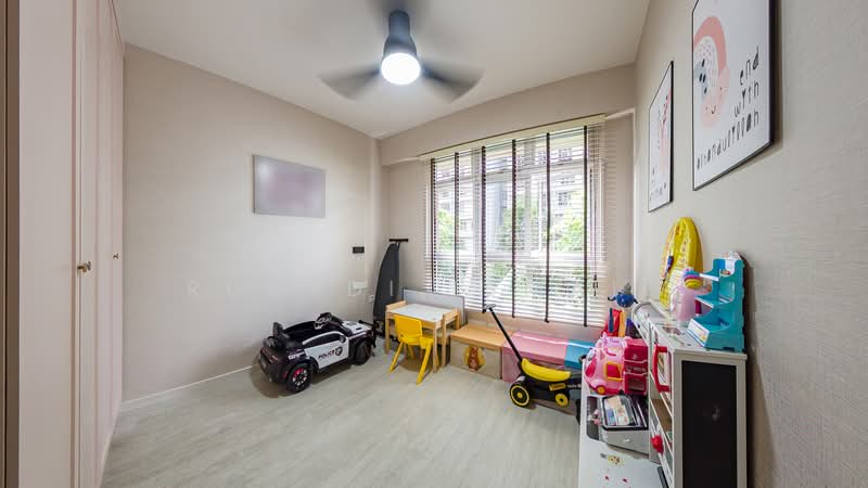 222B Bedok North Drive, 222B Bedok North Drive, 3 Bedrooms, 990 sqft, HDB Flat For Sale, by Rusydi Ismail, 500230443 - Bedroom - PropertyGuru.com.sg