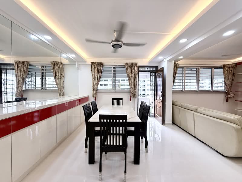 234 Simei Street 4, 234 Simei Street 4, 3 Bedrooms, 1,119 sqft, HDB Flat For Rent, by Brent Wang, 500230452 - Dining Room - PropertyGuru.com.sg