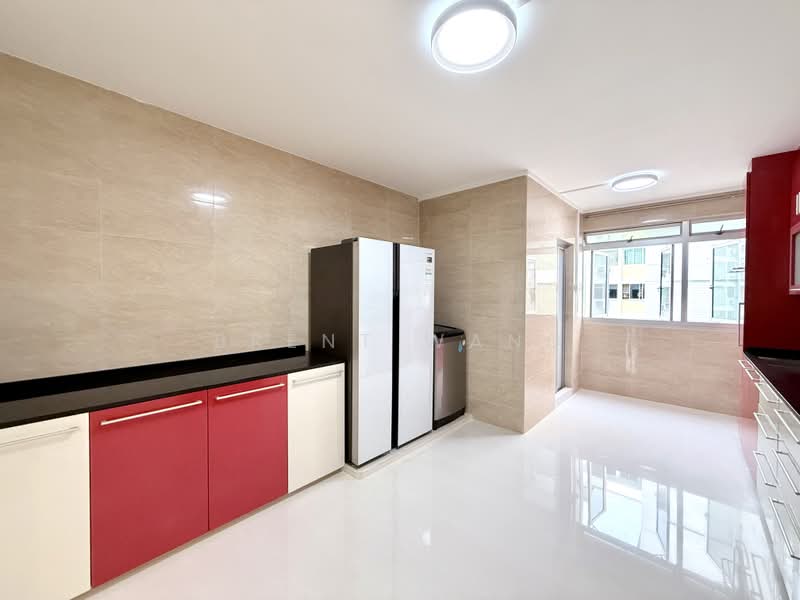 234 Simei Street 4, 234 Simei Street 4, 3 Bedrooms, 1,119 sqft, HDB Flat For Rent, by Brent Wang, 500230452 - Kitchen - PropertyGuru.com.sg