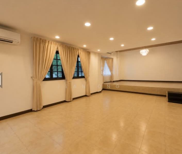 ✽✽ D11 GOOD $$.✽ RARE REGULAR LAND ✽ WIDE FRONTAGE, ✽ 1KM ACS/SCGS. JEAN 93571119, Goldhill Ave/Gentle Rd/ Gilstead/Buckley/Mt Rosie, 4 Bedrooms, 3,000 sqft, Detached House For Sale, by Jean Ong, 500230460 - Interior - PropertyGuru.com.sg