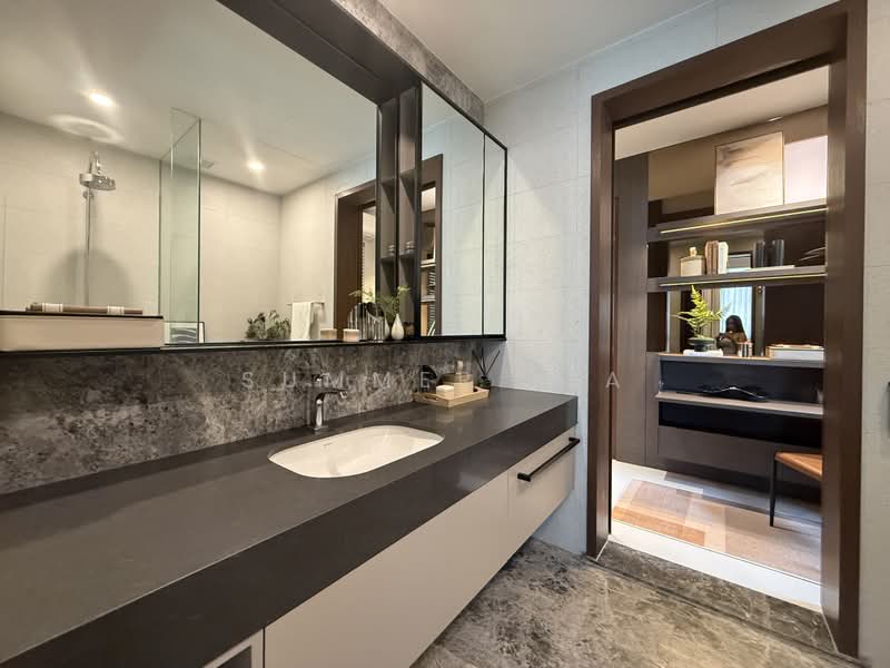 Parksuites, 18 Holland Grove Road, 2 Bedrooms, 786 sqft, Condominium For Sale, by Summer Xia, 500230461 - Bathroom - PropertyGuru.com.sg
