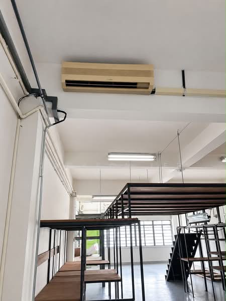 Golden Wall Flatted Factory, 2 Jalan Rajah, 1,425 sqft, Light Industrial (B1) For Rent, by Jackson Lee, 500230465 - Interior - CommercialGuru.com.sg