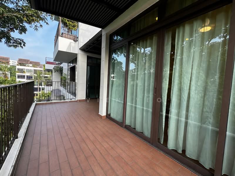 Varsity Park Condominium, 34 West Coast Road, 3 Bedrooms, 1,464 sqft, Condominium For Rent, by Vivien Yeo, 500230468 - Balcony - PropertyGuru.com.sg