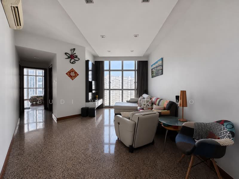 The Bayshore, 22 Bayshore Road, 2 Bedrooms, 1,012 sqft, Condominium For Sale, by Budi Rayy Utomo, 500230471 - Living Room - PropertyGuru.com.sg
