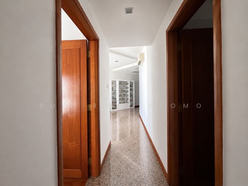 The Bayshore, 22 Bayshore Road, 2 Bedrooms, 1,012 sqft, Condominium For Sale, by Budi Rayy Utomo, 500230471 - Corridor - PropertyGuru.com.sg
