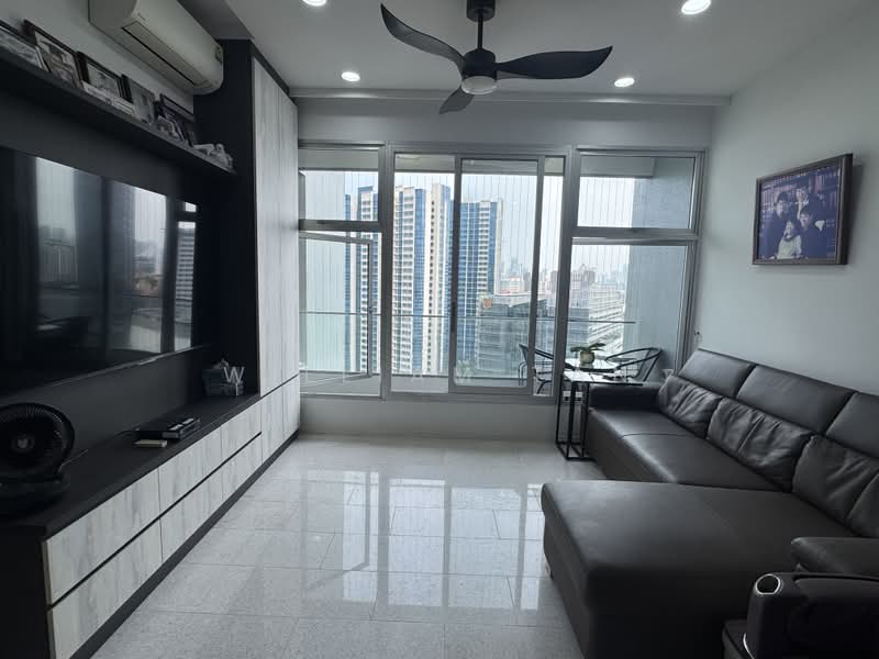 Kerrisdale, 30 Sturdee Road, 3 Bedrooms, 1,259 sqft, Condominium For Sale, by William Tan, 500230472 - Living Room - PropertyGuru.com.sg
