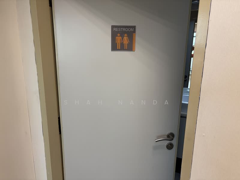 Crescent @ Kallang, 47 Kallang Pudding Road, 947 sqft, Light Industrial (B1) For Rent, by Shah Nanda, 500230494 - Interior - CommercialGuru.com.sg