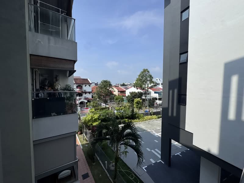 The Sunny Legend, 85 Lorong H Telok Kurau, 3 Bedrooms, 840 sqft, Apartment For Sale, by Joyce Ng, 500230495 - Balcony - PropertyGuru.com.sg