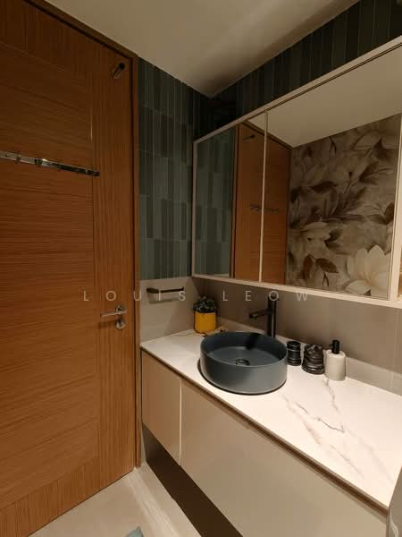 Coco Palms, 33 Pasir Ris Grove, 2 Bedrooms, 1,195 sqft, Condominium For Rent, by Louis Leow, 500230500 - Bathroom - PropertyGuru.com.sg