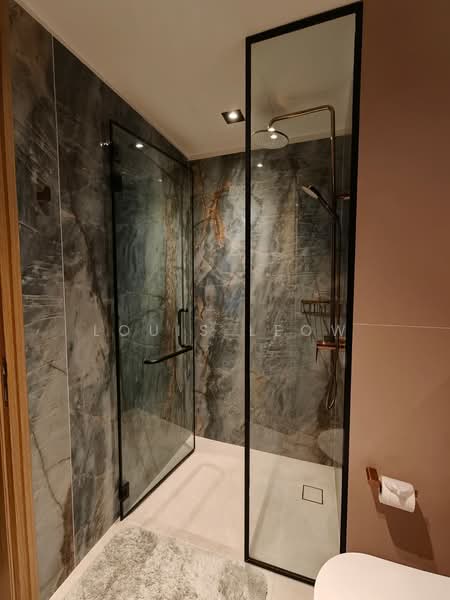 Coco Palms, 33 Pasir Ris Grove, 2 Bedrooms, 1,195 sqft, Condominium For Rent, by Louis Leow, 500230500 - Bathroom - PropertyGuru.com.sg