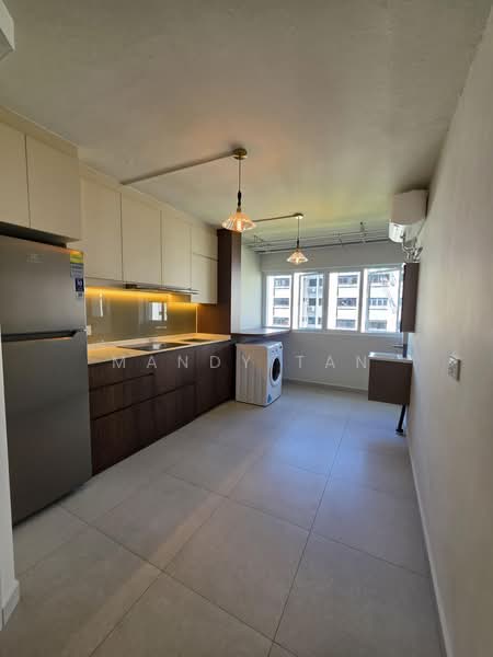 307 Clementi Avenue 4, 307 Clementi Avenue 4, Room Rental, 150 sqft, HDB Flat For Rent, by Mandy Tan, 500230506 - Kitchen - PropertyGuru.com.sg
