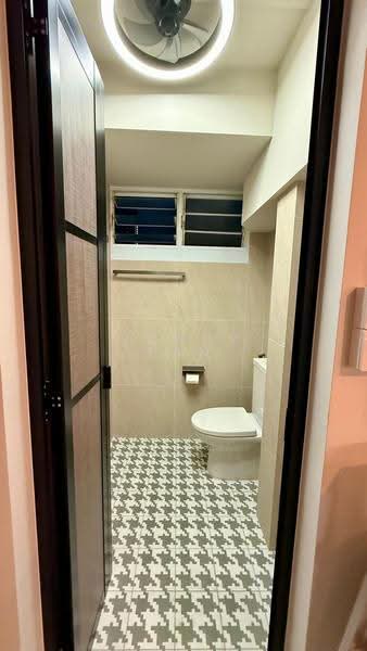 307 Clementi Avenue 4, 307 Clementi Avenue 4, Buona Vista / West Coast / Clementi New Town, Room Rental, 150 sqft, HDB Flat For Rent, by Mandy Tan, 500230506 - Bathroom - PropertyGuru.com.sg