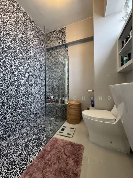 862 Tampines Street 83, 862 Tampines Street 83, 3 Bedrooms, 1,119 sqft, HDB Flat For Sale, by S. Pramchand, 500230510 - Bathroom - PropertyGuru.com.sg