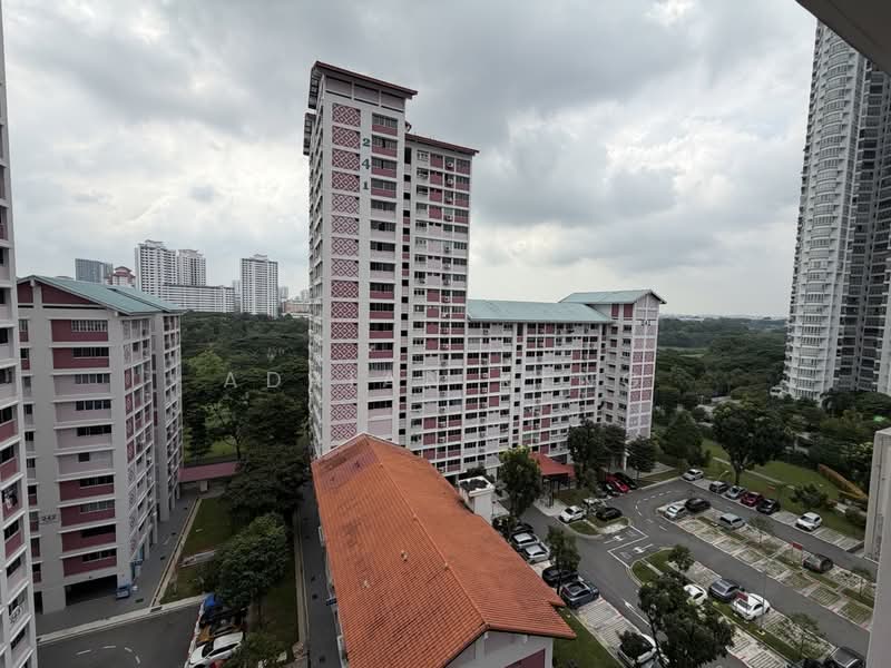 239 Bishan Street 22, 239 Bishan Street 22, Room Rental, 100 sqft, HDB Flat For Rent, by Adrian Keng, 500230521 - PropertyGuru.com.sg