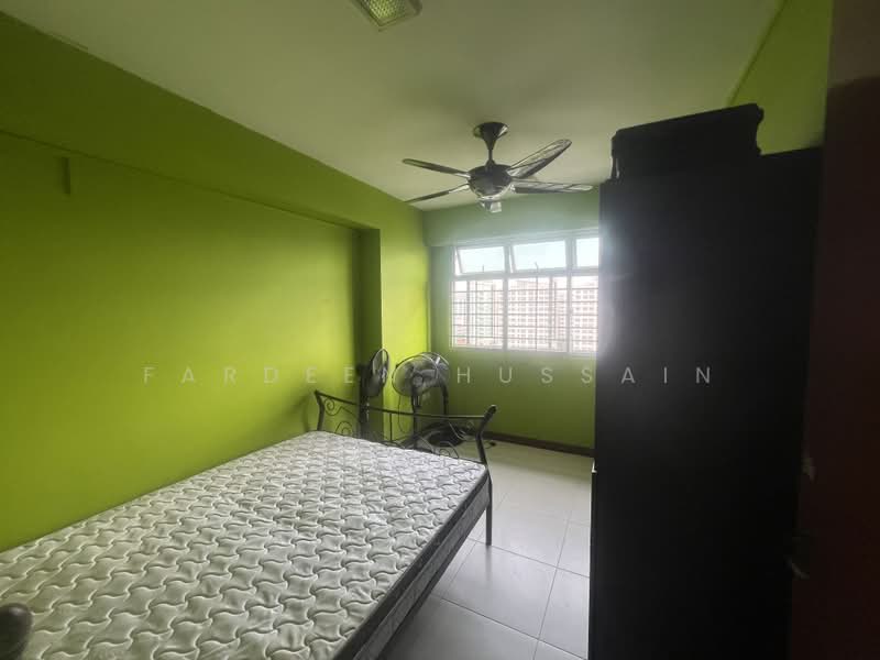 213A Punggol Walk, 213A Punggol Walk, 3 Bedrooms, 93 sqft, HDB Flat For Rent, by Fardeen Hussain, 500230522 - Bedroom - PropertyGuru.com.sg